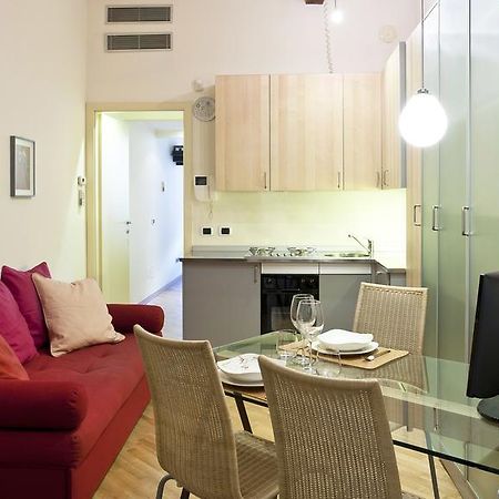 Italianway-Fiori Chiari Appartement Milaan Buitenkant foto