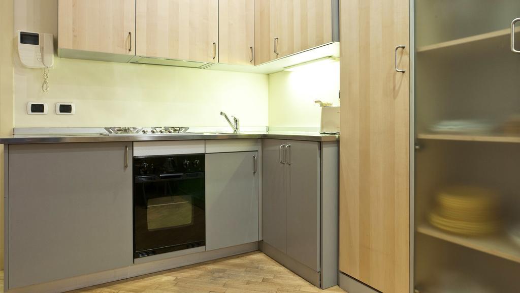 Italianway-Fiori Chiari Appartement Milaan Buitenkant foto