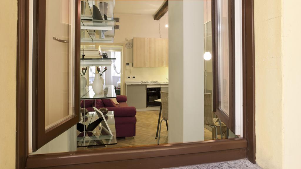 Italianway-Fiori Chiari Appartement Milaan Buitenkant foto